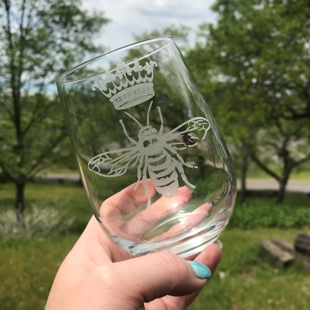 COPY - Queen Bee Wine Glass